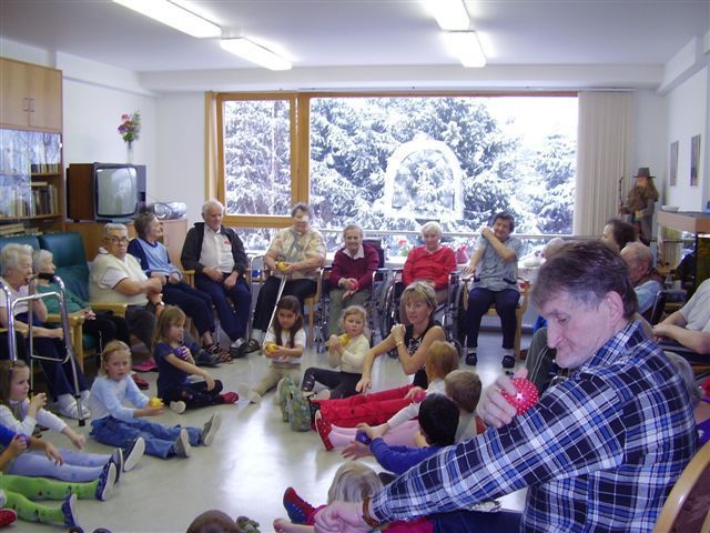 spolen cvien v Dom Senior zvtit